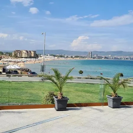Apartmanhotel Sea View Private Paradiso B 508 4*