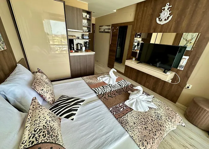 Sea View Private Paradiso B 508 Aparthotel 4*